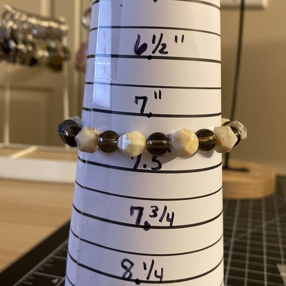 B32 ❤️ 7.25" Amazonite & Smokey Quartz Handmade Gemstone Crystal Stone Bracelet - Picture 4 of 4